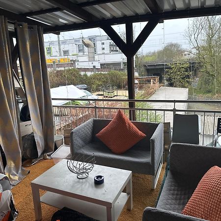Schoenes Zimmer In Bahnhofsnaehe In Einer Wohnung Mit Grosser Terrasse Gießen المظهر الخارجي الصورة